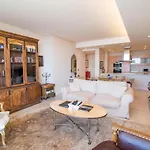 Waterfront Marina 2 Bedroom Yacht View